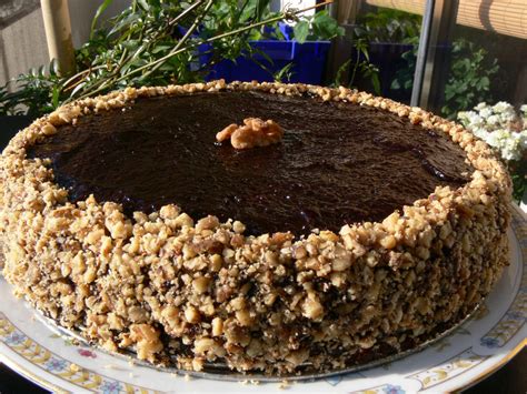 Walnut Torte 